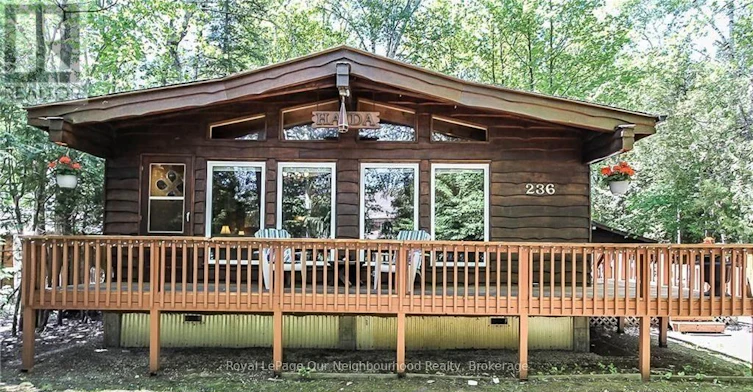 236 Zoo Park Road, Wasaga Beach, ON, L9Z 2P2