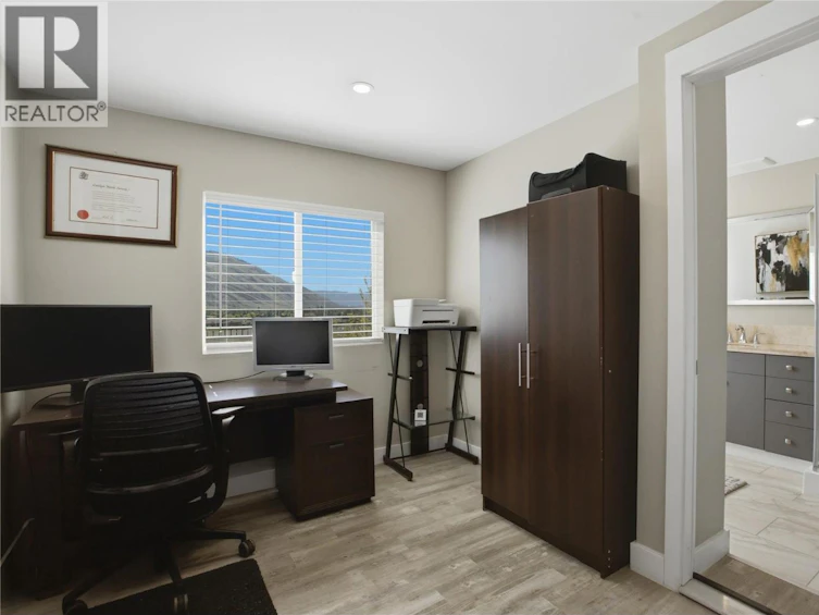 899 Ida Lane, Kamloops, BC, V2B 6V2 - 47