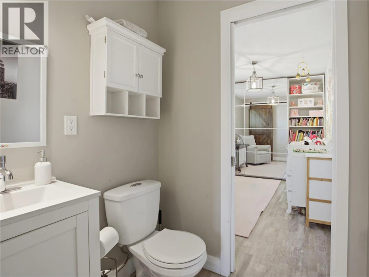 899 Ida Lane, Kamloops, BC, V2B 6V2 - 31