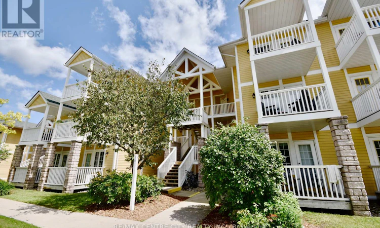 2494-90 Highland Drive