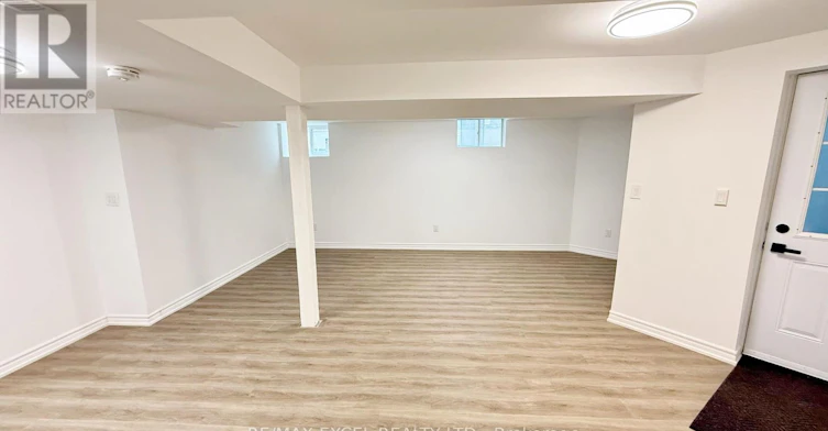 LOWER LEVEL-38 Shaina Court, Barrie, ON, L4N 9S7 - 7