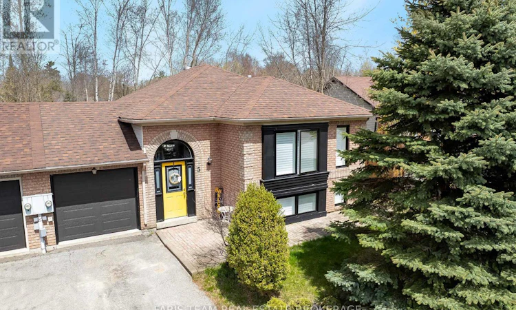5 Harbour Crescent