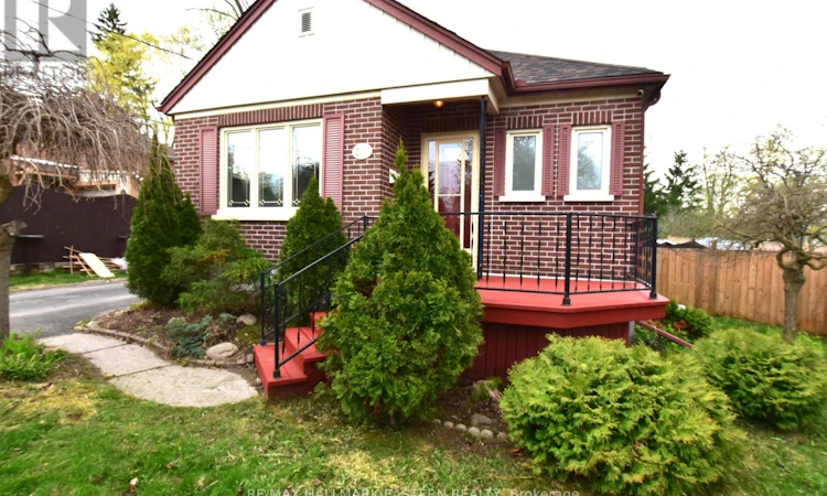 269 Aberdeen Avenue