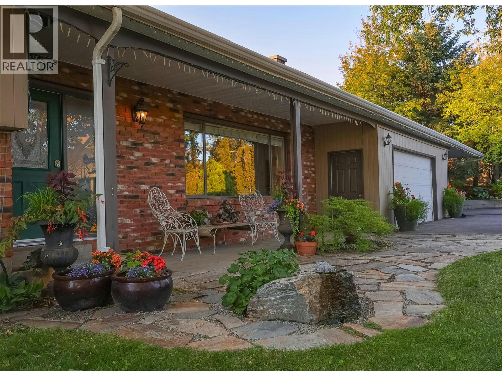 2351 Gallagher Road, Kelowna, BC, V1P 1G9