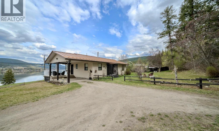 1273 SOUTH Lakeside Drive