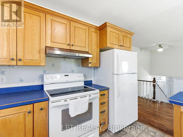 168 Ann Street, North Middlesex, ON, N0M 2K0 - 10
