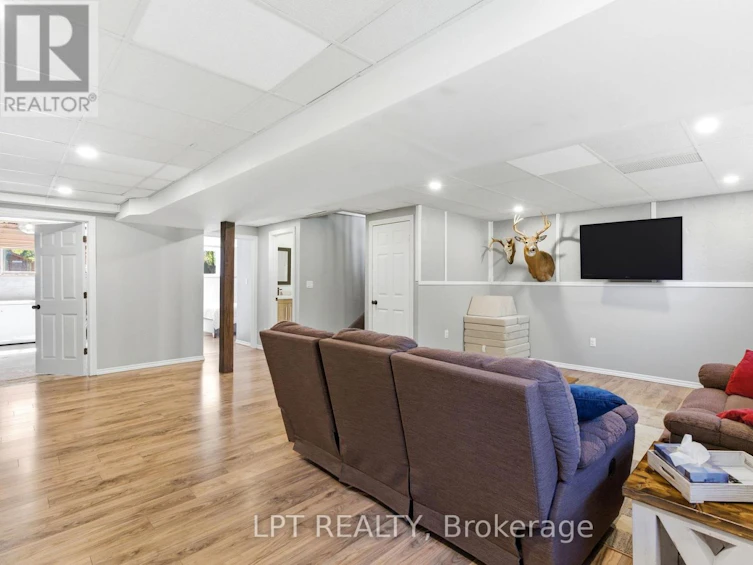 168 Ann Street, North Middlesex, ON, N0M 2K0 - 35