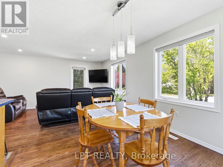 168 Ann Street, North Middlesex, ON, N0M 2K0 - 13