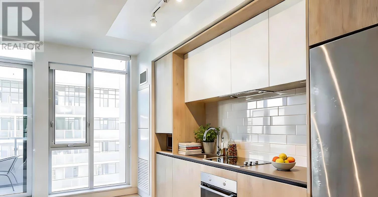 W1002-225 Sumach Street, Toronto, ON, M5A 0P8 - 2