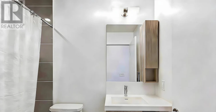 W1002-225 Sumach Street, Toronto, ON, M5A 0P8 - 11