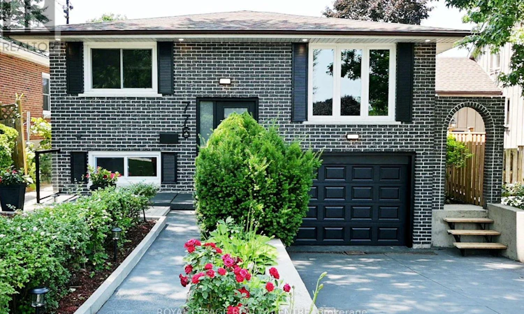 776 Garth Street