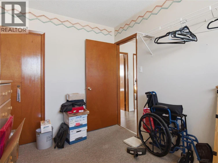 236 Spruce Avenue, Kamloops, BC, V2B 1J1 - 17