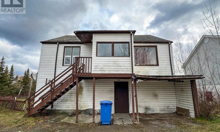 4 Madsen Drive