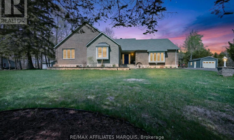8 Tudor Circle