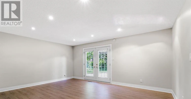 BACK-360 Chantenay Drive, Mississauga, ON, L5A 1E7 - 3