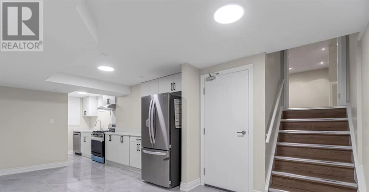 BACK-360 Chantenay Drive, Mississauga, ON, L5A 1E7 - 12