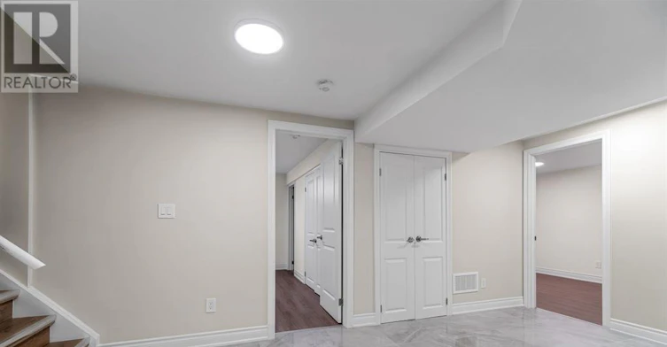 BACK-360 Chantenay Drive, Mississauga, ON, L5A 1E7 - 13
