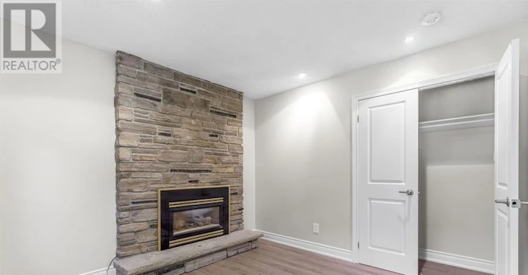 BACK-360 Chantenay Drive, Mississauga, ON, L5A 1E7 - 6