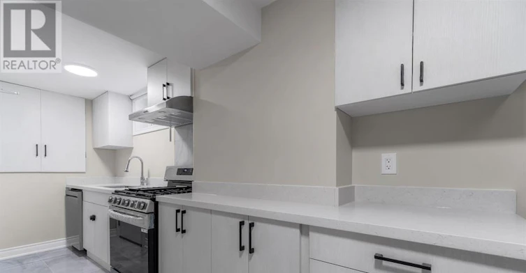 BACK-360 Chantenay Drive, Mississauga, ON, L5A 1E7 - 14