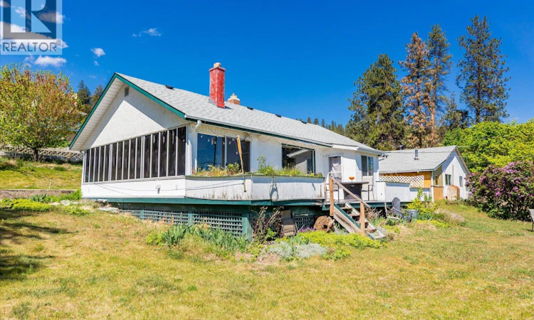 6488 Renfrew Road