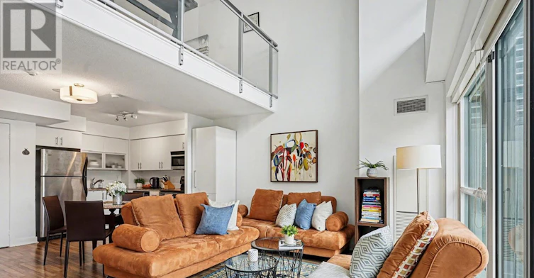 207-80 Western Battery Road, Toronto, ON, M6K 3S1 - 3