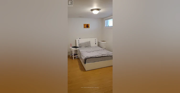 13 Theodore Drive, Mississauga, ON, L5M 1E5 - 8