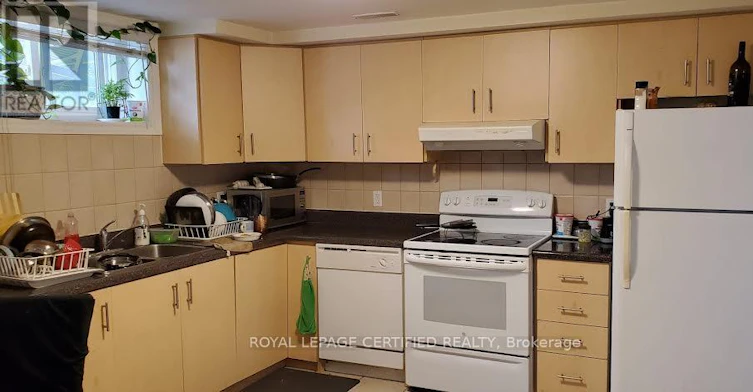 13 Theodore Drive, Mississauga, ON, L5M 1E5 - 6