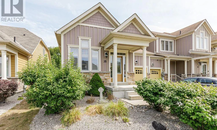 35 Sandy Coast Crescent