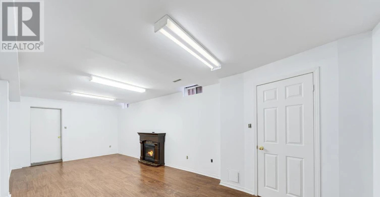 LOWER-56 Ballard Crescent, Newmarket, ON, L3X 1S2 - 18