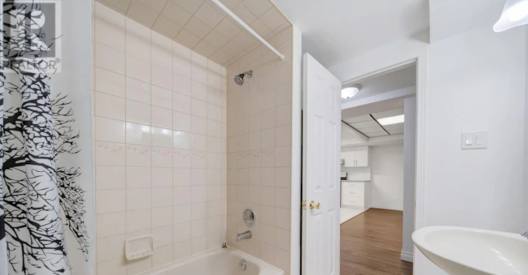 LOWER-56 Ballard Crescent, Newmarket, ON, L3X 1S2 - 15