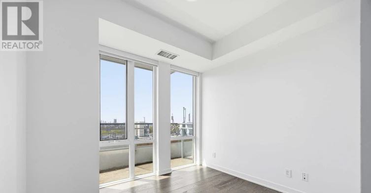 1007-223 St Clair Avenue W, Toronto, ON, M4V 0A5 - 9