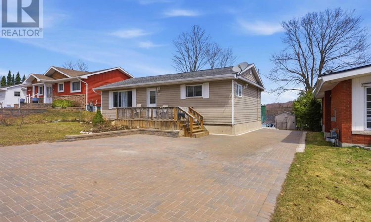 12 Robertson Road