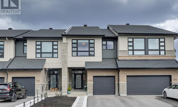506 Cobra Crescent