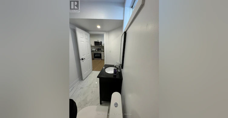 LOWER-23 Chatsworth Court, Vaughan, ON, L4L 7G3 - 8