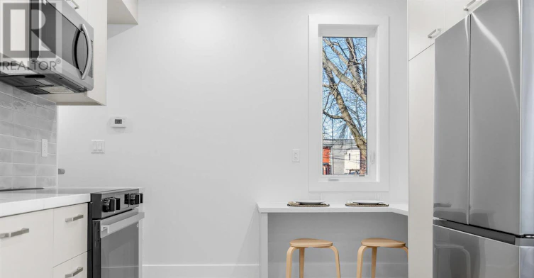 5B-45 Bellevue Avenue, Toronto, ON, M5T 2N5 - 14