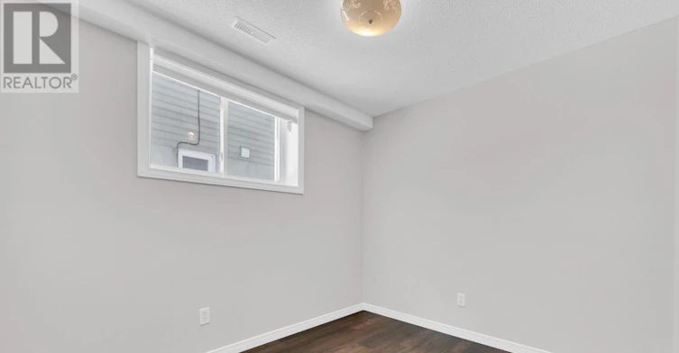 B-25 Metcalfe Street, Quinte West, ON, K8V 6S9 - 10
