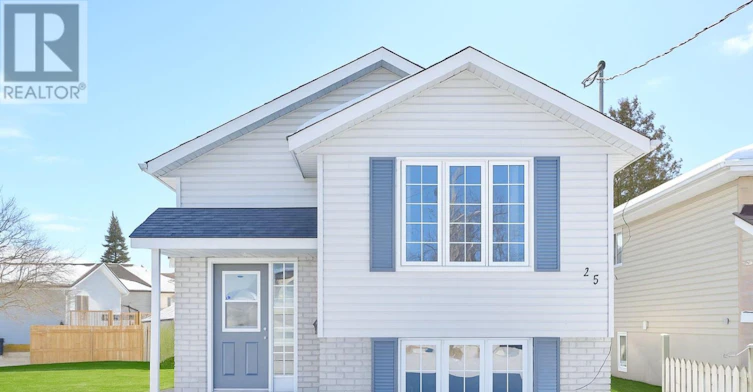 B-25 Metcalfe Street, Quinte West, ON, K8V 6S9