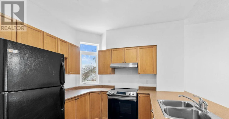 9-1032 Redtail Private, Ottawa, ON, K1J 0A9 - 9