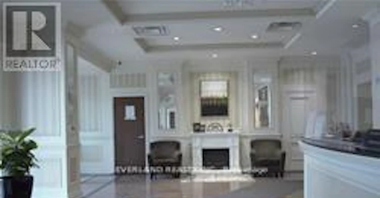 6D-8 Rosebank Drive, Toronto, ON, M1B 5Z3 - 2