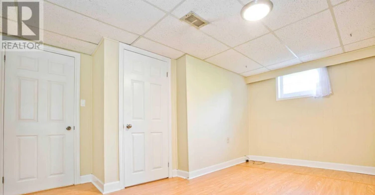 40 Greylawn Crescent, Toronto, ON, M1R 2V6 - 10