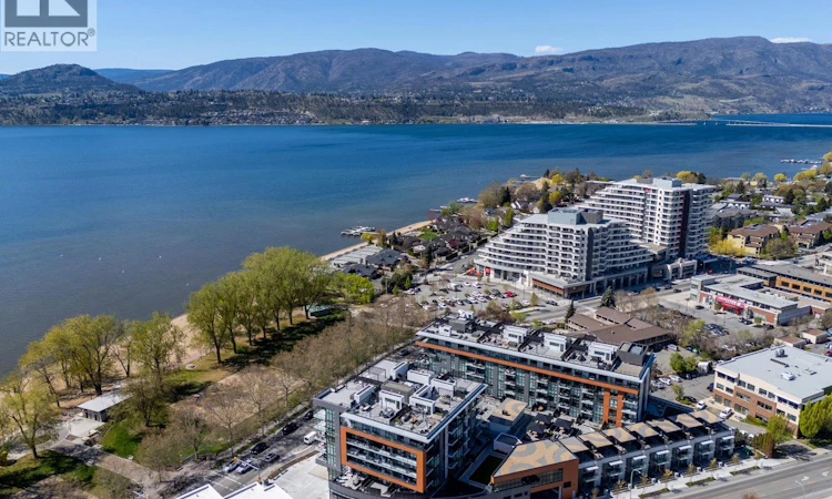 407-3409 Lakeshore Road