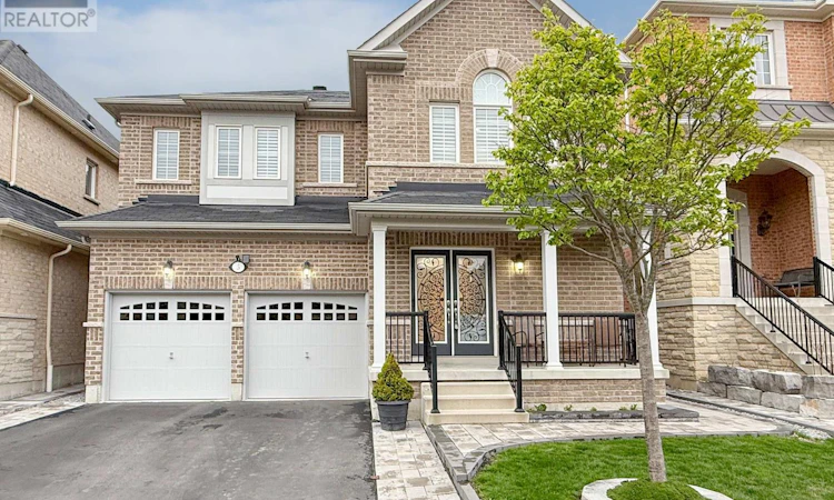 5 Aquilina Court