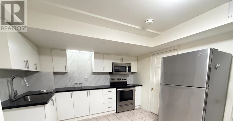BSMT-46 Welsh Street, Ajax, ON, L1T 4A4