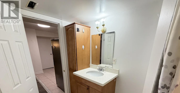 BSMT-46 Welsh Street, Ajax, ON, L1T 4A4 - 17