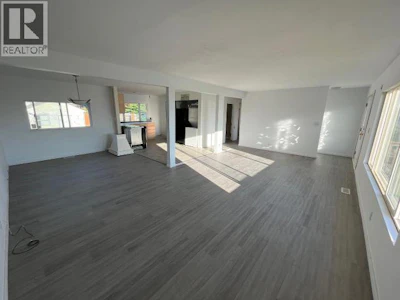 3952 Joyce Avenue - 4