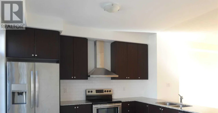 290 King Road, Richmond Hill, ON, L4E 1H3 - 4