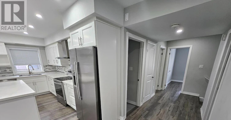 3392 Lake Shore Boulevard, Toronto, ON, M8W 1M9 - 2