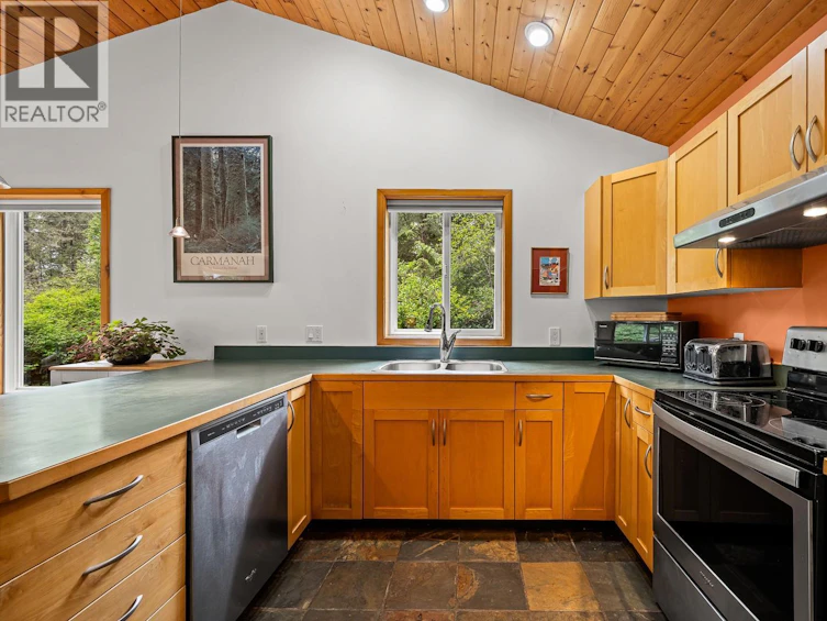 1278 Lynn Road, Tofino, BC, V0R 2Z0 - 6