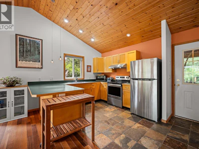 1278 Lynn Road - 5