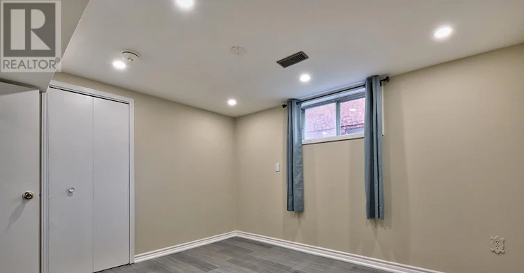 LOWER-2 Crayford Drive, Toronto, ON, M1W 3B6 - 7